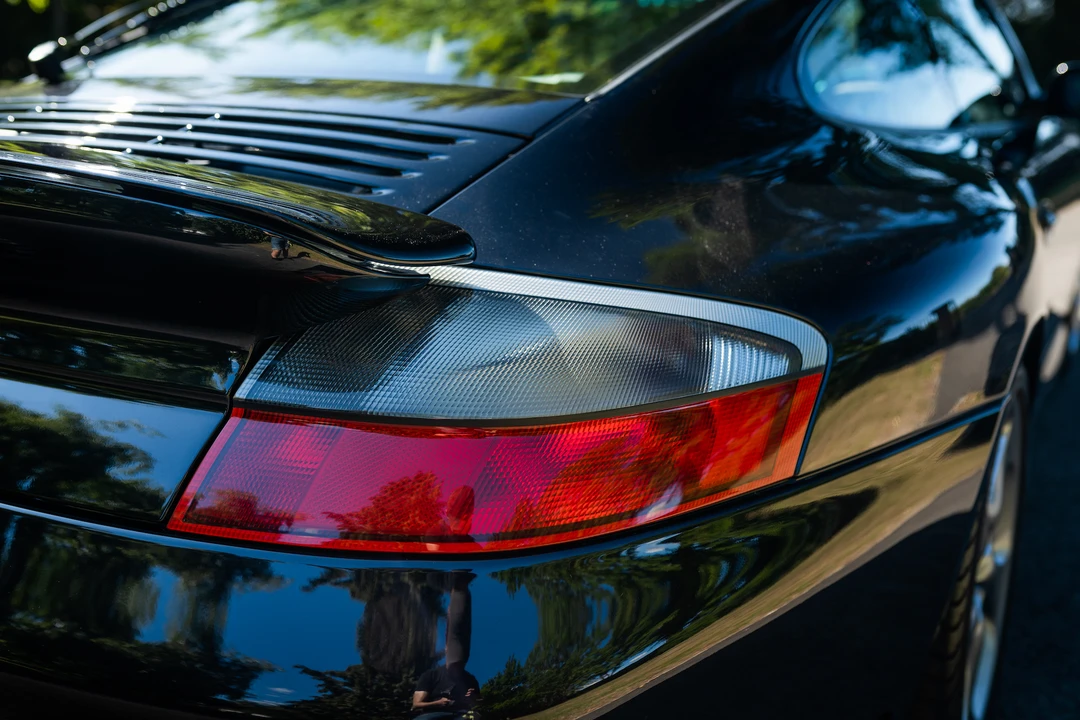 2005 Porsche 996 Turbo - Image 24 of 31