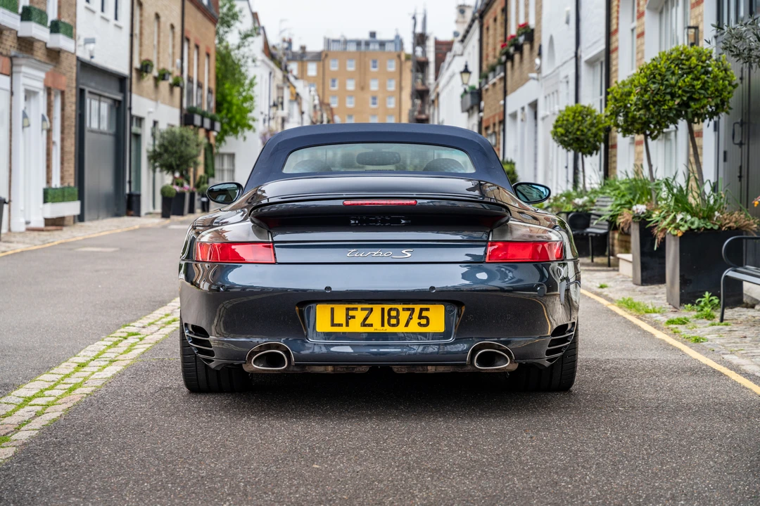 2005 Porsche 996 Turbo - Image 13 of 31