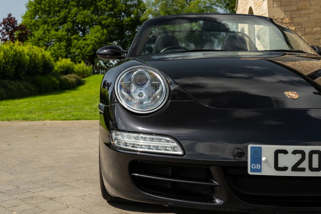 2005 Porsche 997 Carrera - Image 16 of 31