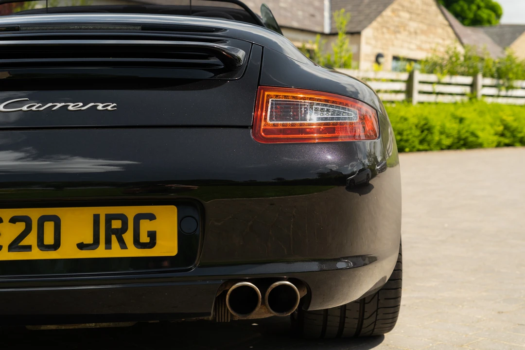 2005 Porsche 997 Carrera - Image 28 of 31