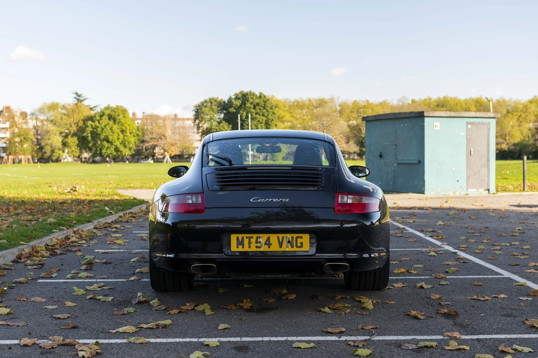 2005 Porsche 997 Carrera - Image 7 of 31