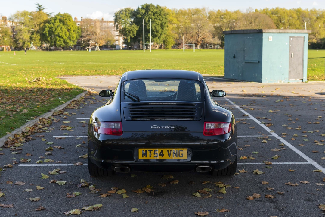 2005 Porsche 997 Carrera - Image 14 of 31