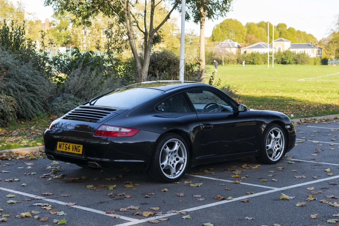 2005 Porsche 997 Carrera - Image 15 of 31