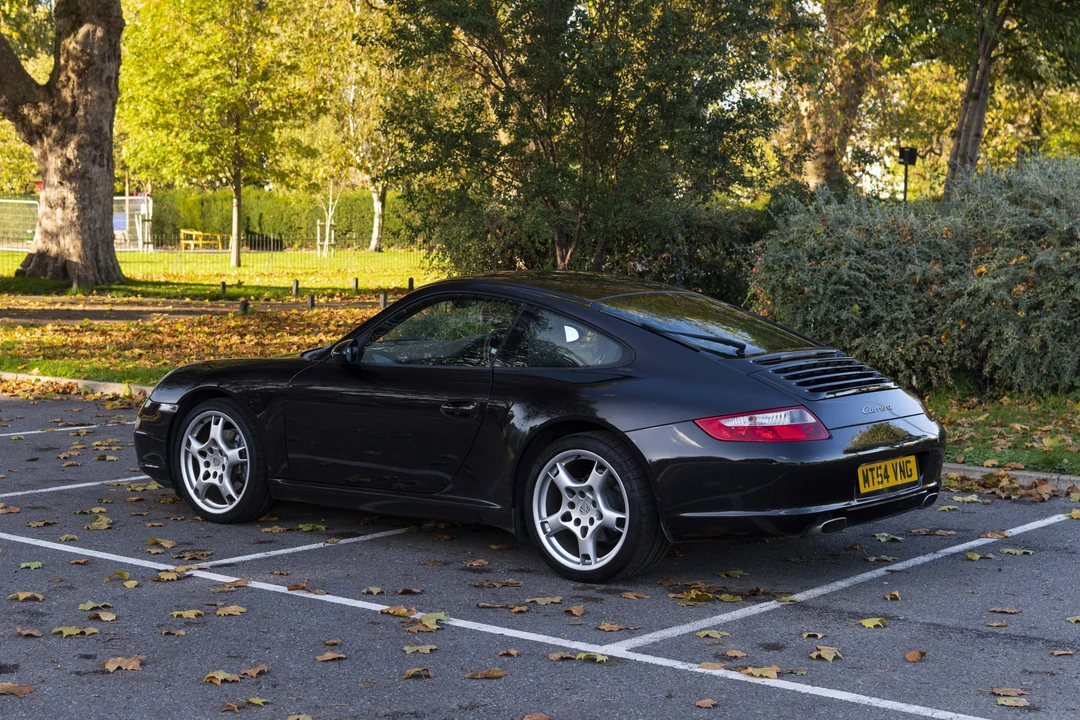 2005 Porsche 997 Carrera - Image 13 of 31