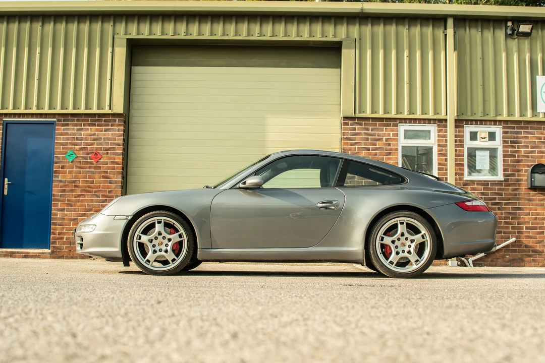 2005 Porsche 997 Carrera S - Image 12 of 31
