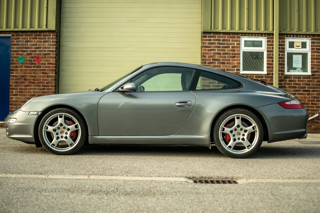 2005 Porsche 997 Carrera S - Image 5 of 31