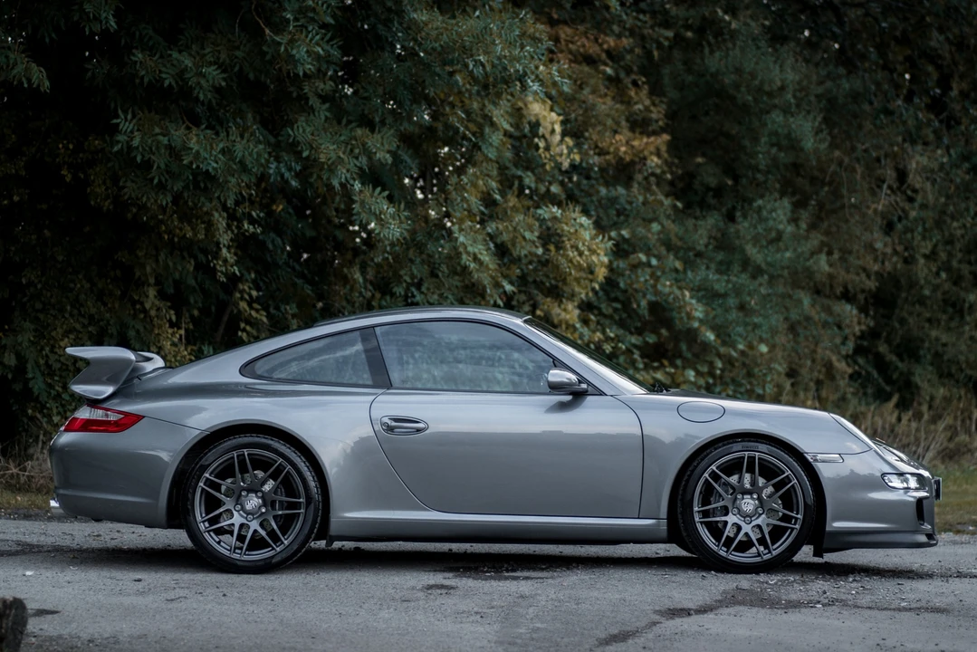 2005 Porsche 997 Carrera - Image 9 of 31