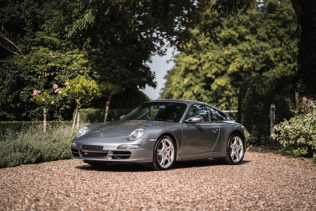 2005 Porsche 997 Carrera S - Image 8 of 31