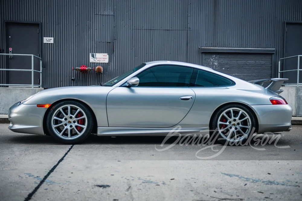 2005 Porsche 911 - Image 9 of 26