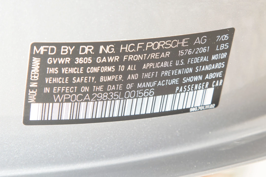 2005 Porsche Carrera GT - Image 12 of 31