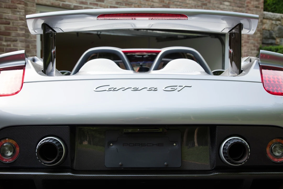 2005 Porsche Carrera GT - Image 30 of 31