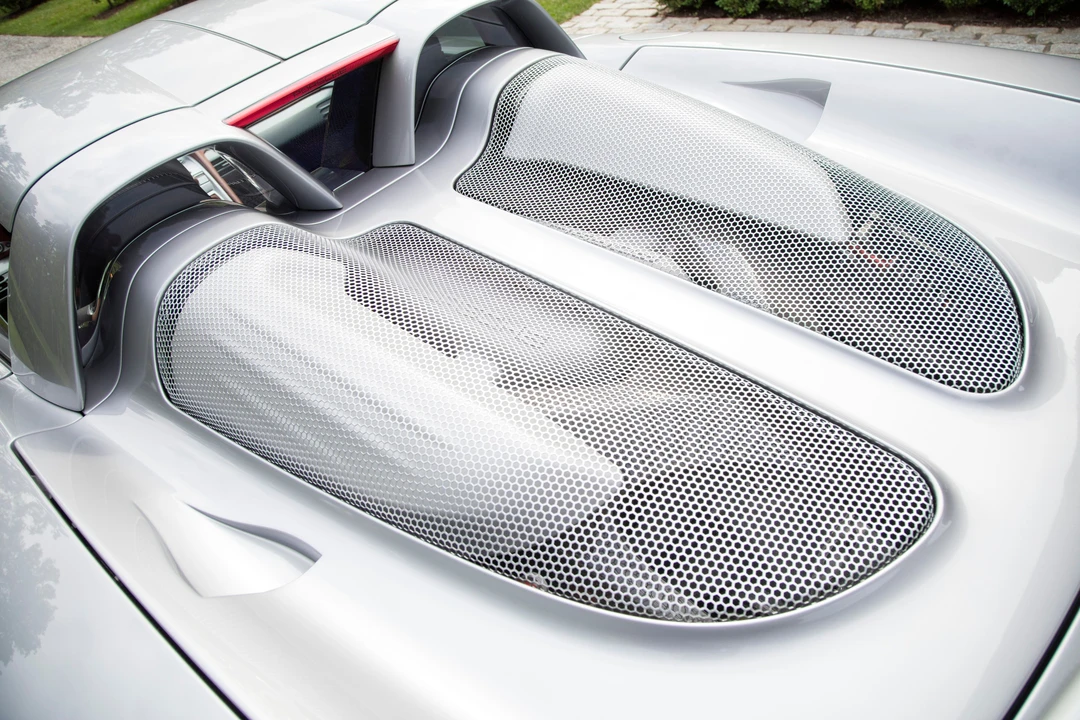 2005 Porsche Carrera GT - Image 25 of 31