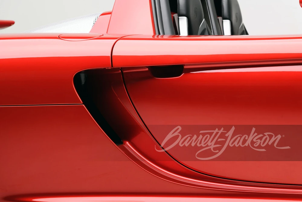 2005 Porsche Carrera GT - Image 18 of 31