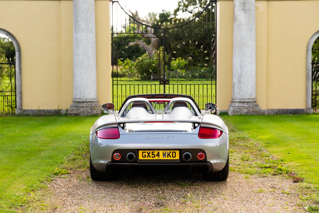2005 Porsche Carrera GT - Image 10 of 31