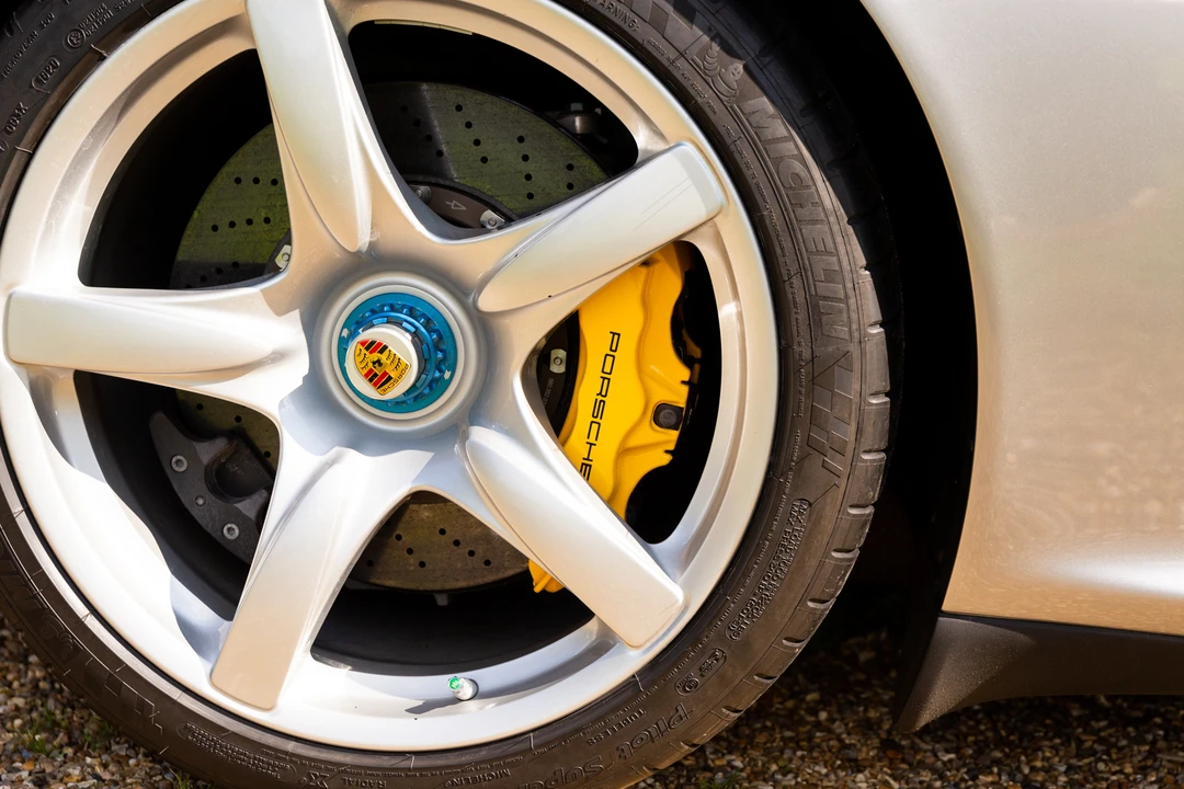 2005 Porsche Carrera GT - Image 20 of 31