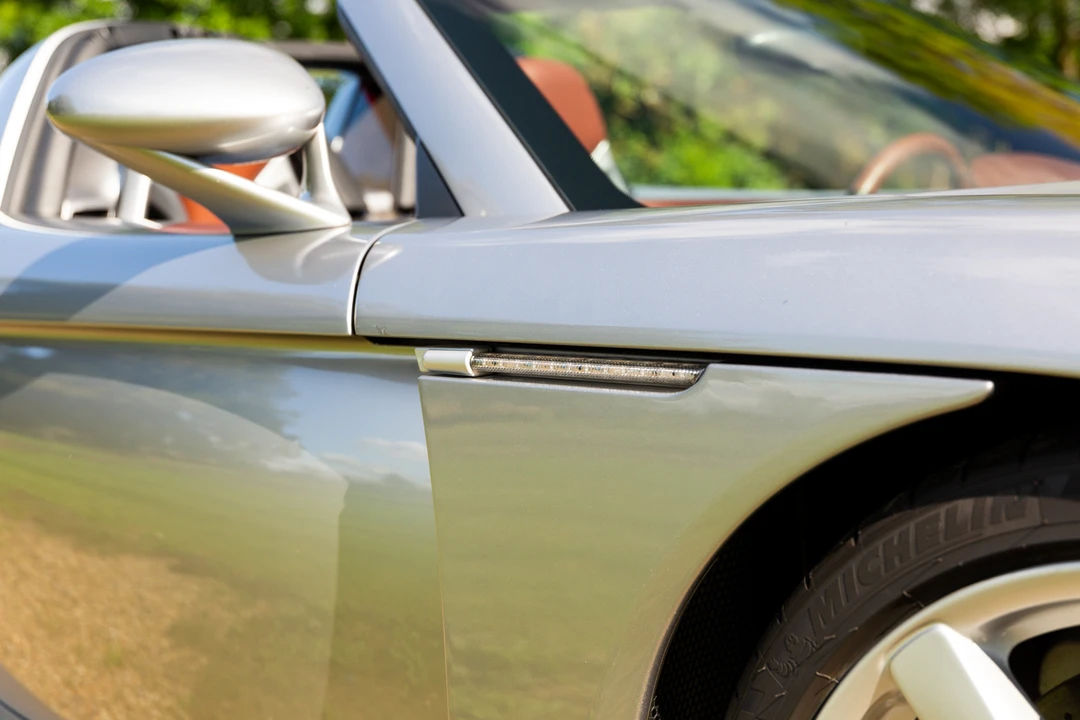 2005 Porsche Carrera GT - Image 22 of 31