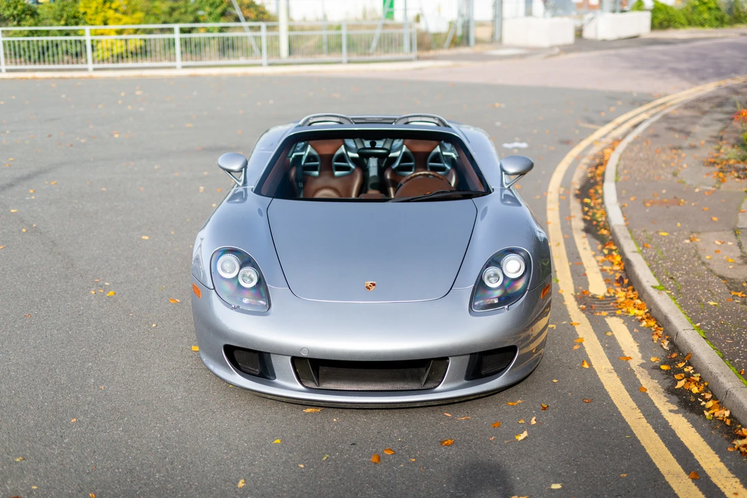 2005 Porsche Carrera GT - Image 11 of 31