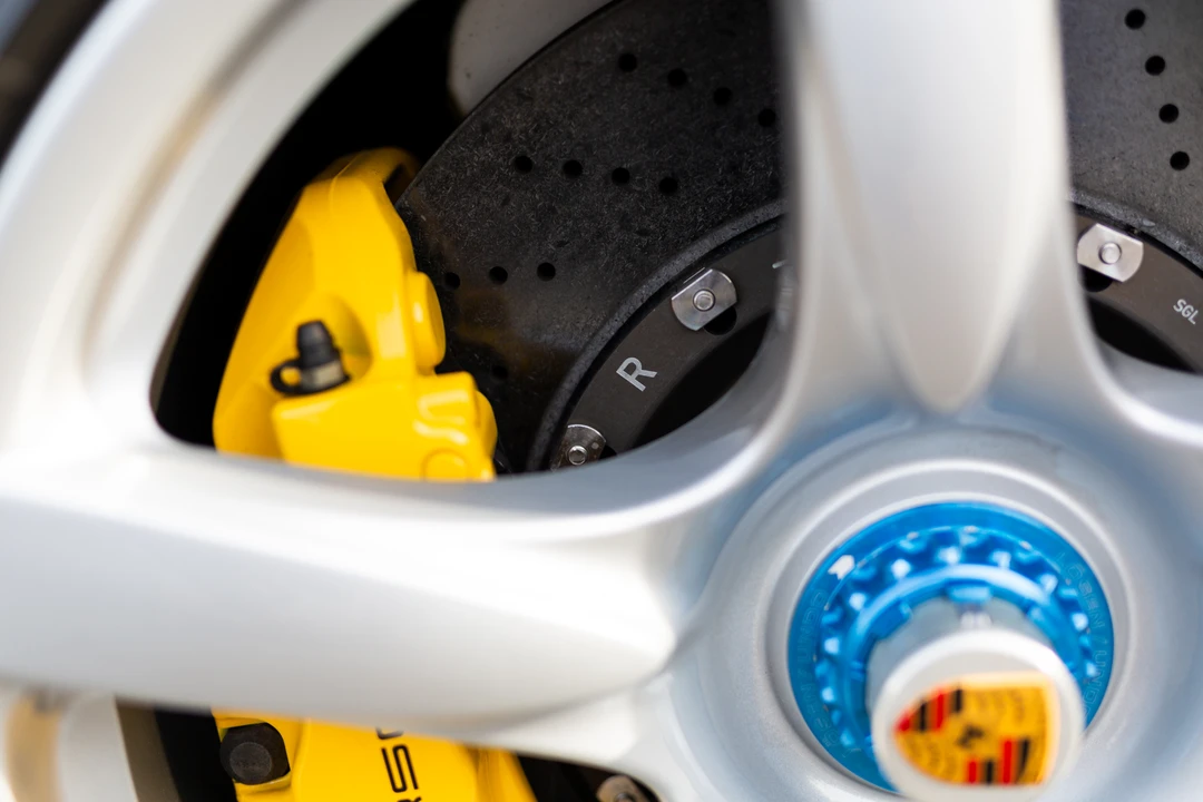 2005 Porsche Carrera GT - Image 20 of 31