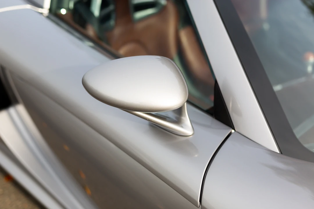 2005 Porsche Carrera GT - Image 26 of 31