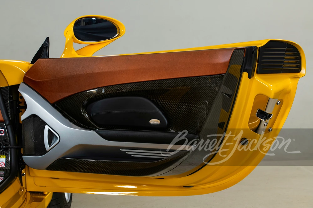 2005 Porsche Carrera GT - Image 6 of 31