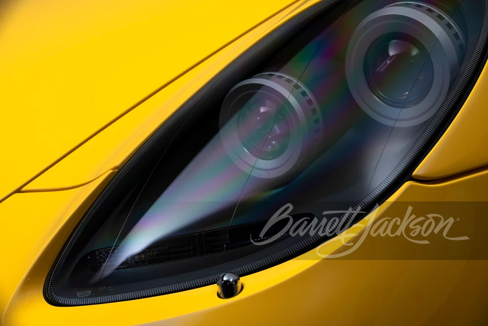 2005 Porsche Carrera GT - Image 18 of 31