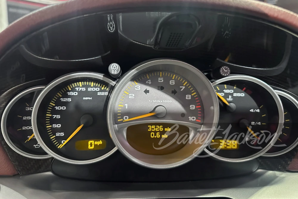 2005 Porsche Carrera GT - Image 24 of 31