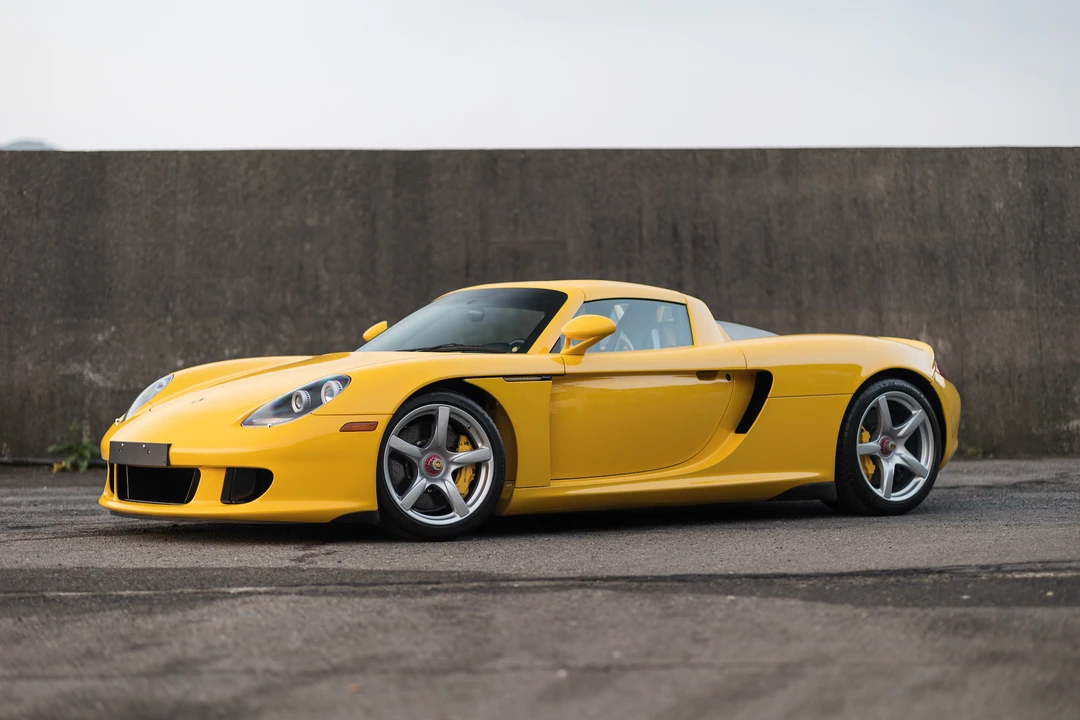 2005 Porsche Carrera GT - Image 13 of 31