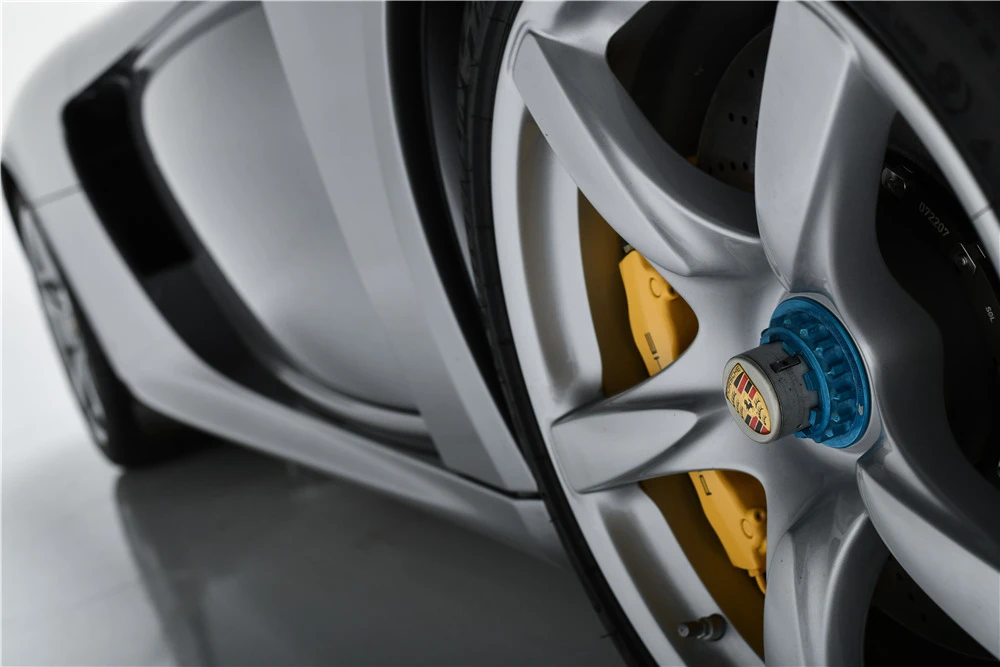 2005 Porsche Carrera GT - Image 9 of 11