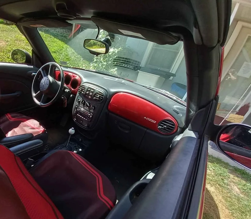 2005 Chrysler PT Cruiser - Image 4 of 8