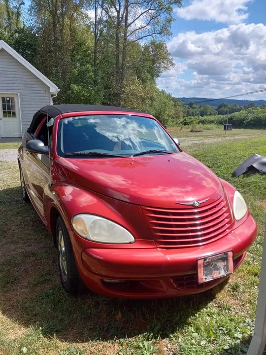2005 Chrysler PT Cruiser - Image 2 of 8