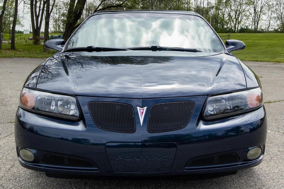 2005 Pontiac Bonneville 5th+ Gen - Image 2 of 31