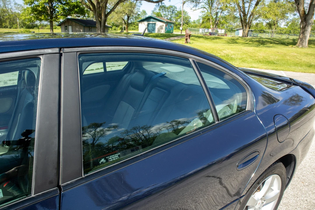 2005 Pontiac Bonneville 5th+ Gen - Image 24 of 31