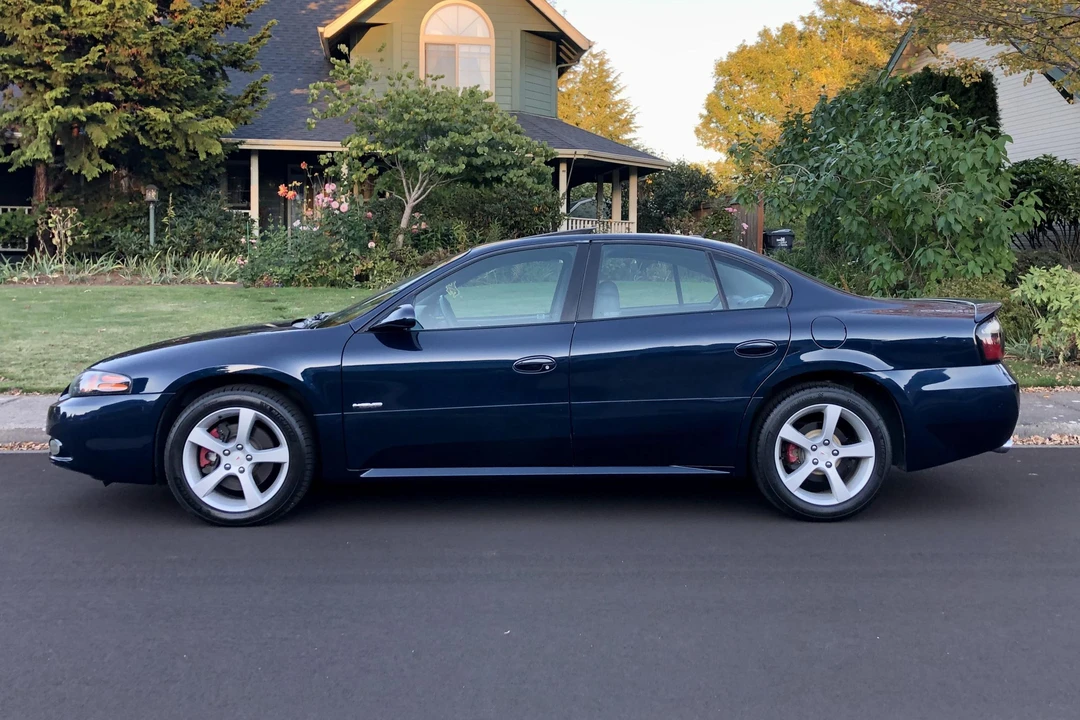 2005 Pontiac Bonneville 5th+ Gen - Image 11 of 31