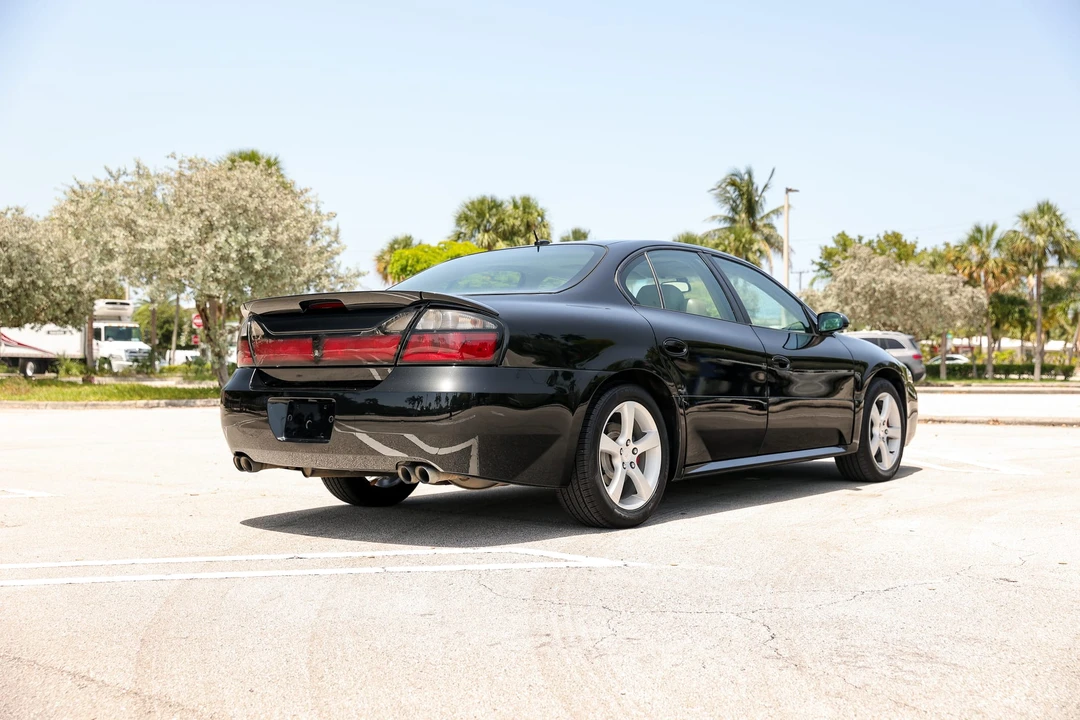 2005 Pontiac Bonneville 5th+ Gen - Image 7 of 31