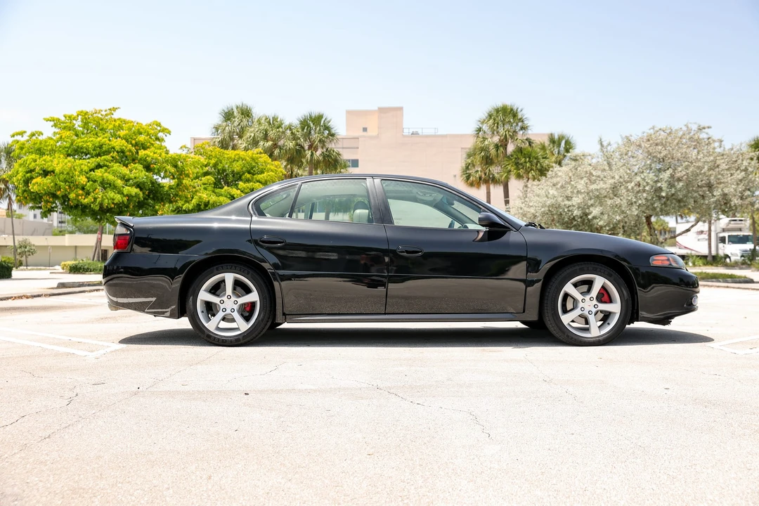2005 Pontiac Bonneville 5th+ Gen - Image 6 of 31