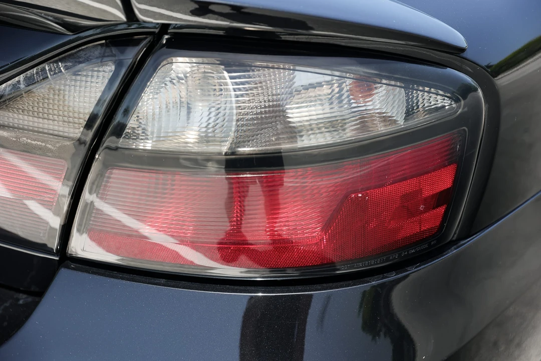 2005 Pontiac Bonneville 5th+ Gen - Image 21 of 31