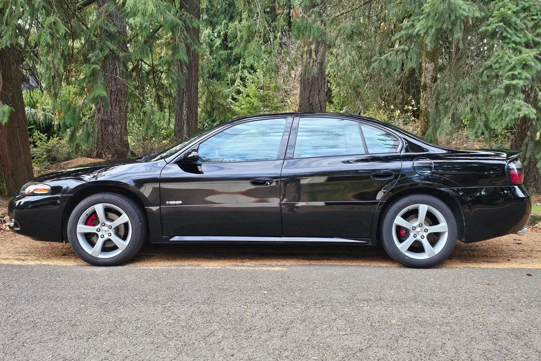2005 Pontiac Bonneville 5th+ Gen - Image 11 of 31