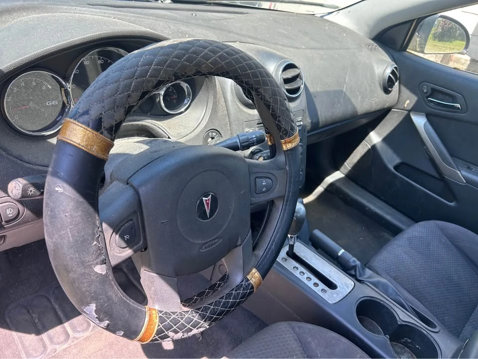 2005 Pontiac G6 - Image 7 of 9