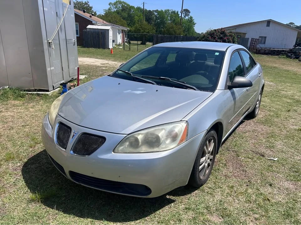 2005 Pontiac G6 - Image 3 of 9