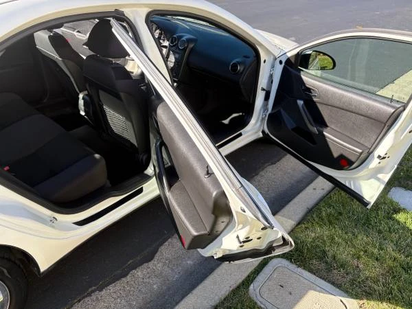 2005 Pontiac G6 - Image 6 of 18