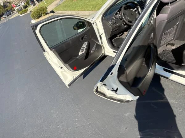 2005 Pontiac G6 - Image 12 of 18