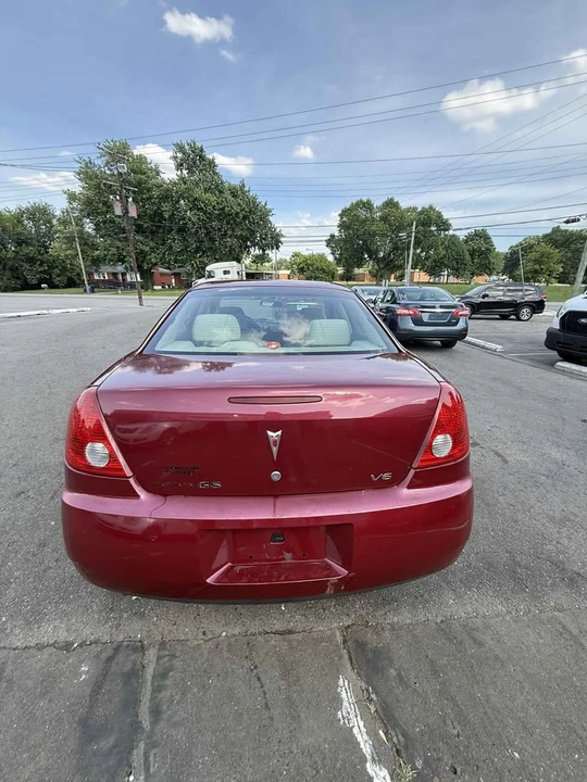2005 Pontiac G6 - Image 2 of 5