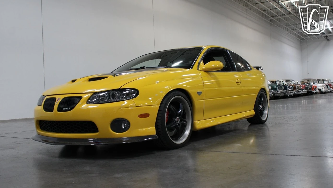 2005 Pontiac GTO 4th Gen - Image 21 of 31