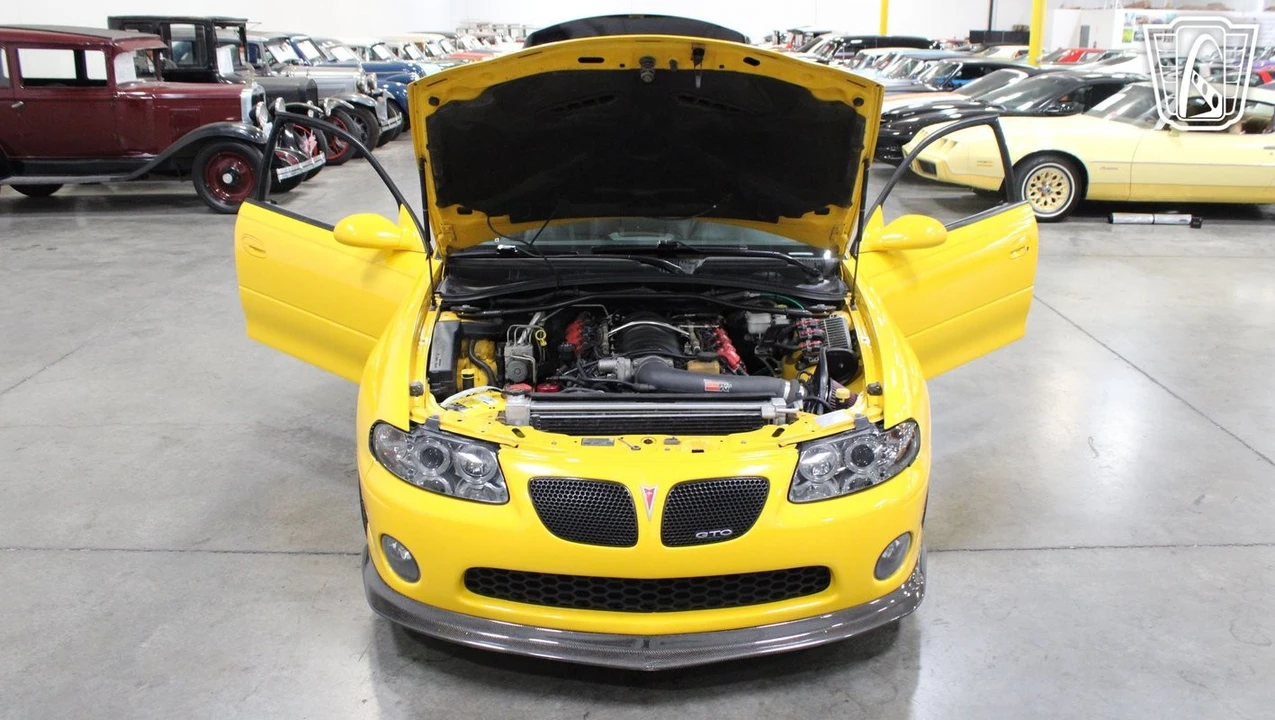 2005 Pontiac GTO 4th Gen - Image 28 of 31