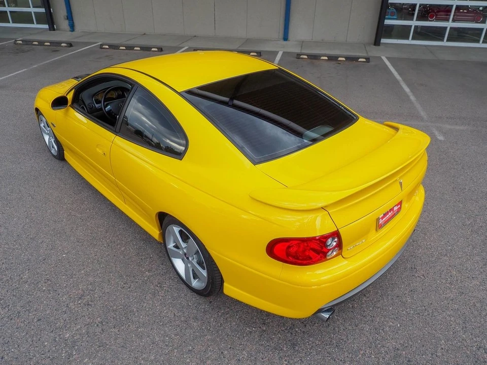 2005 Pontiac GTO 4th Gen - Image 13 of 31