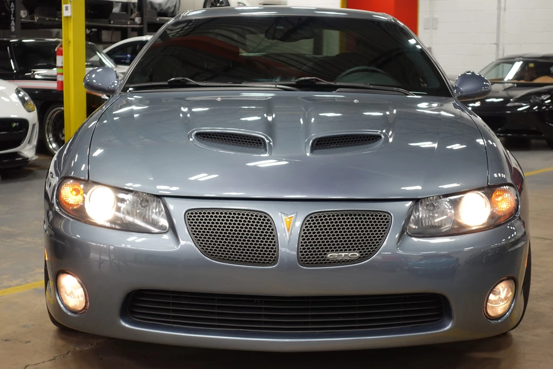 2005 Pontiac GTO 4th Gen - Image 25 of 31