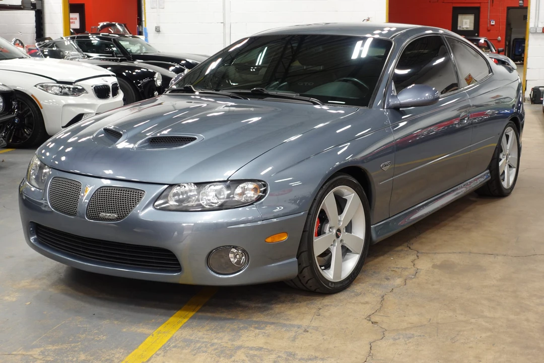 2005 Pontiac GTO 4th Gen - Image 19 of 31
