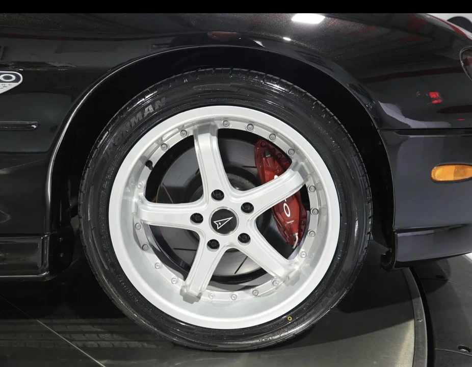 2005 Pontiac GTO 4th Gen - Image 18 of 31