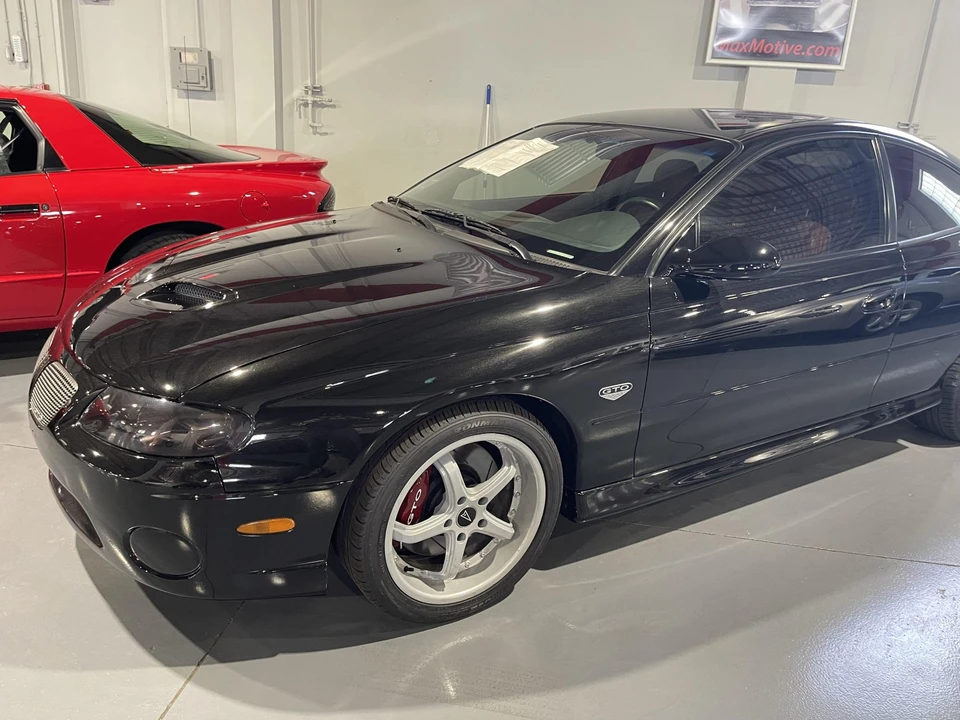 2005 Pontiac GTO 4th Gen - Image 7 of 31