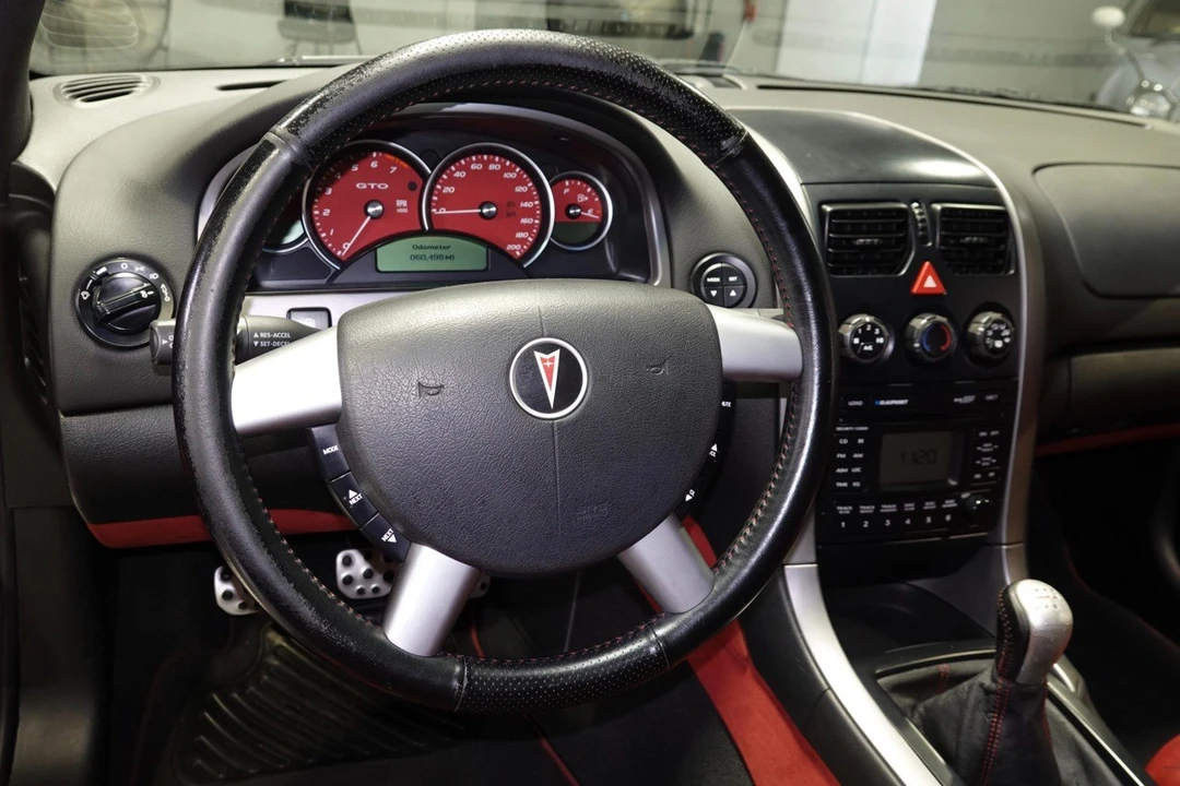 2005 Pontiac GTO 4th Gen - Image 28 of 31